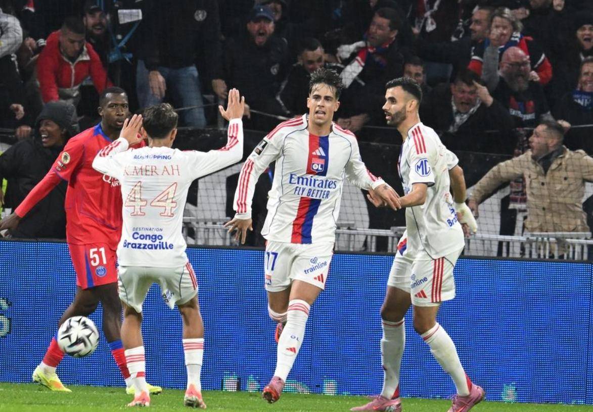 mk体育官网-里昂vs马赛比赛延期那天踢